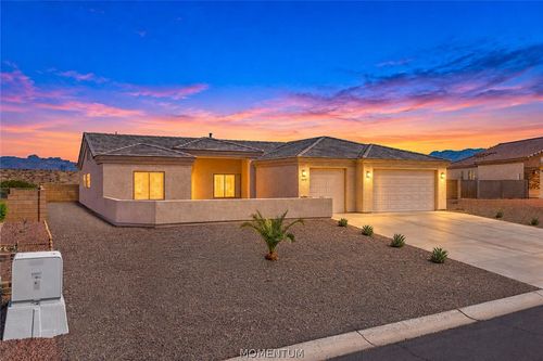 2675 Lantana Dr, Bullhead City, AZ, 86442-8840 | Card Image