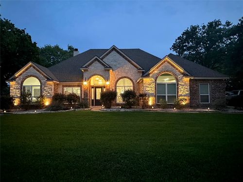 104 Sandra Palmer St, Stephenville, TX, 76401-5917 | Card Image