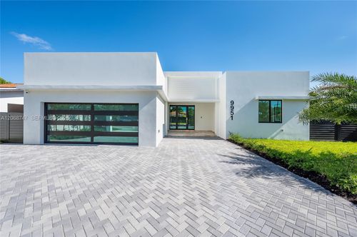 9951 Sw 41st Ter, Miami, FL, 33165-5034 | Card Image