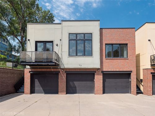 714 15th St, Des Moines, IA, 50314-1726 | Card Image
