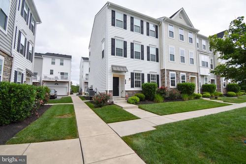 32 Jessop Ln, HATBORO, PA, 19040-1348 | Card Image