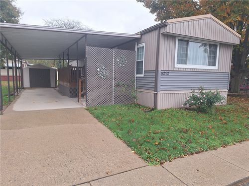 5212 Skylane Dr, Dayton, OH, 45414-3682 | Card Image