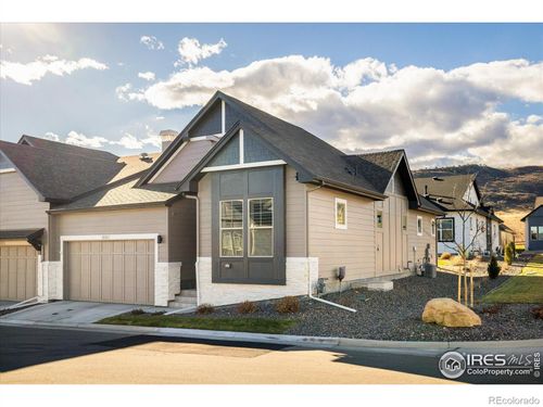 8263 S Queen St, Littleton, CO, 80127-4387 | Card Image
