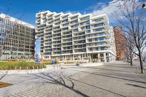 421-118 Merchants' Wharf, Toronto, ON, M5A0L3 | Card Image