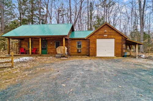 11 Beard Ln, Grafton, NH, 03240-3200 | Card Image