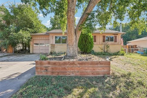 839 Querida Dr, Colorado Springs, CO, 80909-4110 | Card Image