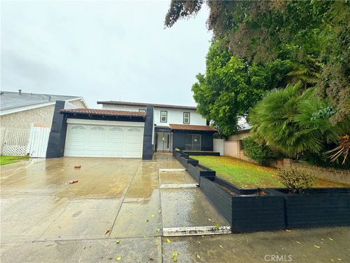 19935 Lanark St, Winnetka, CA, 91306-1919 | Card Image