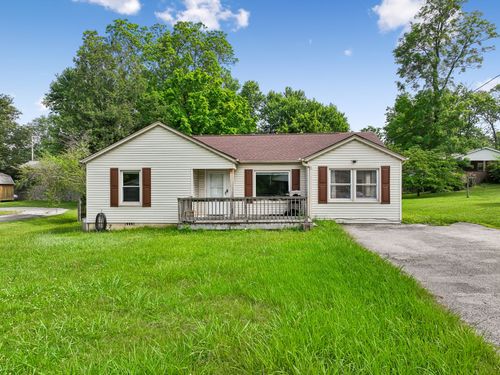 24 E Stevens St, Cookeville, TN, 38501-3438 | Card Image
