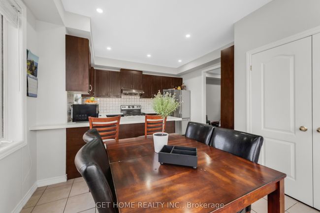 21 Rabbit Run Way, House attached with 3 bedrooms, 3 bathrooms and 1 parking in Brampton ON | Image 26