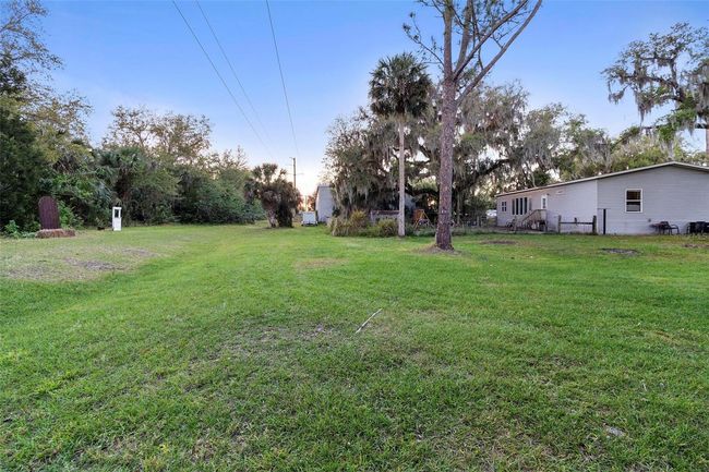 Easement in backyard | Image 29