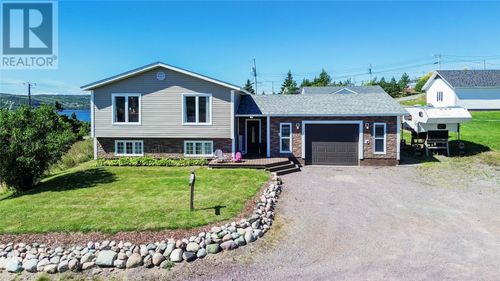 445A Main St, Burin Bay Arm, NL, A0E1G0 | Card Image