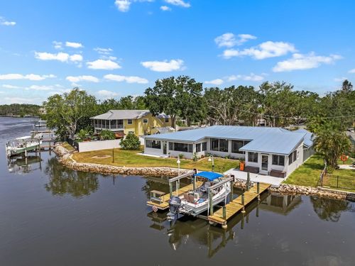100 18th St Nw, RUSKIN, FL, 33570-2934 | Card Image