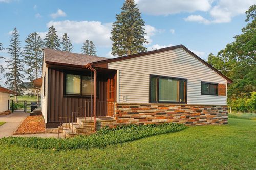 5963 E Viking Blvd, Wyoming, MN, 55092-9207 | Card Image