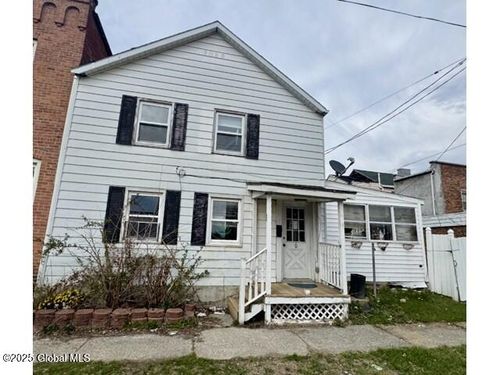 1 Center St, Green Island, NY, 12183-1203 | Card Image