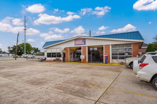 328 W Central Avenue, Carthage, MO, 64836 | Card Image