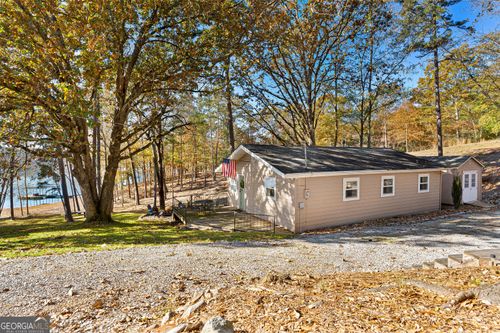 210 Raindrop Cir, Hartwell, GA, 30643-8113 | Card Image