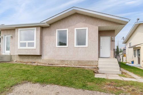 1812 26 Avenue, Delburne, AB, T0M0V0 | Card Image