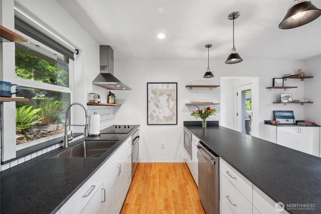 1188 Island Dr, House other with 2 bedrooms, 3 bathrooms and null parking in Lummi Island WA | Image 13