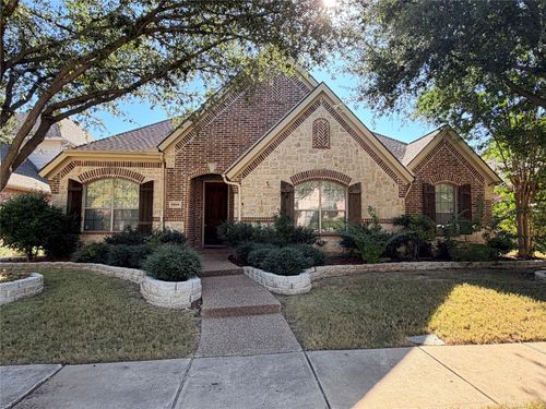 1214 Luna Ln, Garland, TX, 75044-5231 | Card Image