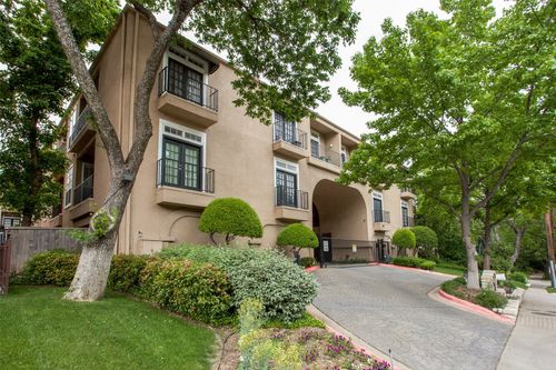 apt-202-3311 Blackburn St, Dallas, TX, 75204-1552 | Card Image