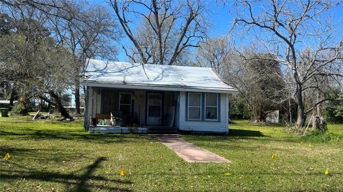 1101 N Blair Ave, Cleveland, TX, 77327-3709 | Card Image