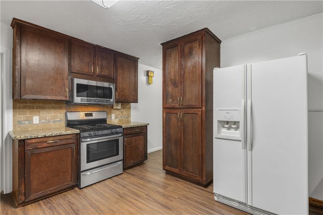 1105 E 30 Th St, House other with 3 bedrooms, 2 bathrooms and null parking in Bryan TX | Image 10
