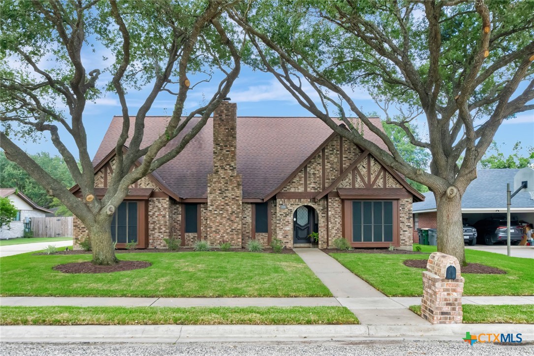 Tracy Ln, Victoria, TX 77904