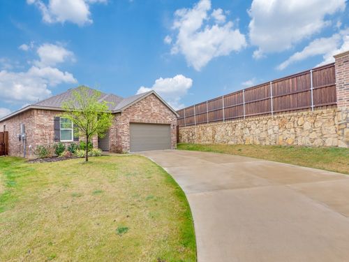 5665 Brownstone Ln, Crowley, TX, 76036-3996 | Card Image