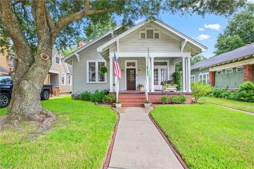 11 Oakland Ter, Mobile, AL, 36604-2530 | Card Image