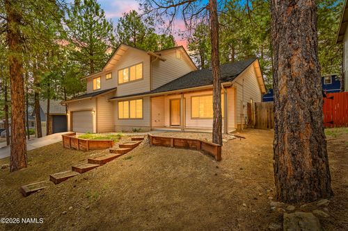 47 E Judy St, Flagstaff, AZ, 86005-6909 | Card Image