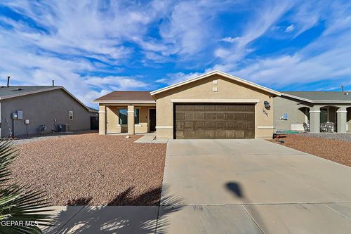 14321 Paraiso Dr, Horizon City, TX, 79928-2351 | Card Image