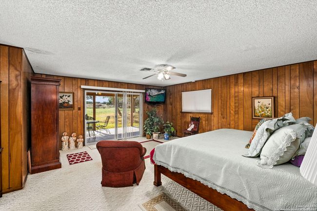 4521 Fm 1283, Home with 3 bedrooms, 2 bathrooms and null parking in Pipe Creek TX | Image 10
