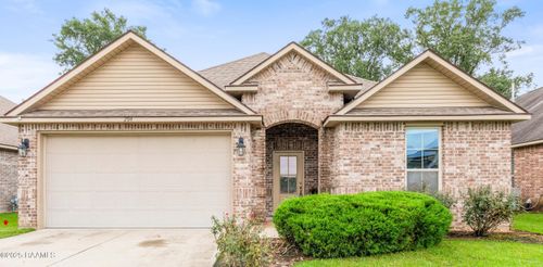 204 Bridle Way, Lafayette, LA, 70507-3117 | Card Image