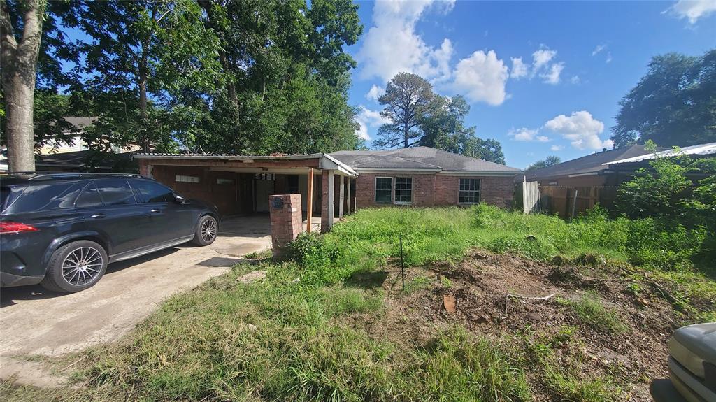Burma Rd, Houston, TX 77033