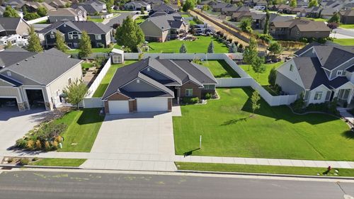 2831 W 2325 N, Plain City, UT, 84404-8595 | Card Image