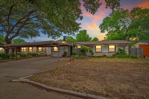 1845 Chevy Chase Dr, Carrollton, TX, 75006-7524 | Card Image