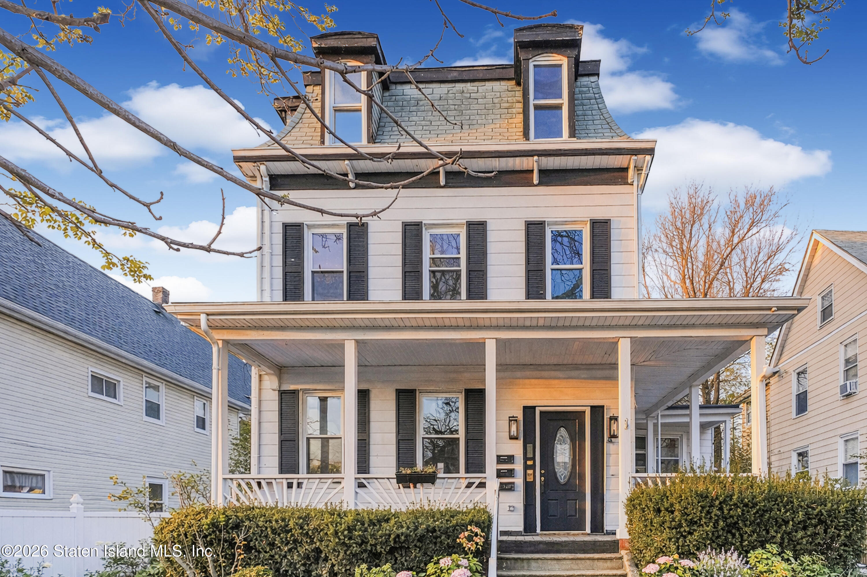 Residential Lease in Staten Island