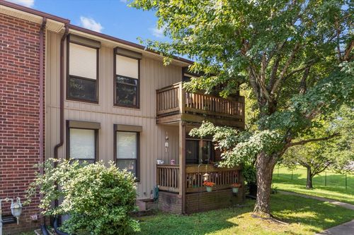 815 Highway 70 E, Dickson, TN, 37055 | Card Image