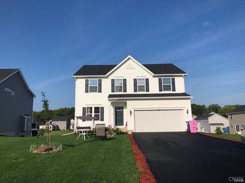 111 Milan Way, Baldwinsville, NY, 13027-9851 | Card Image