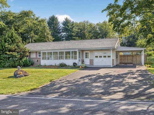 4597 Bossler Rd, ELIZABETHTOWN, PA, 17022-9528 | Card Image