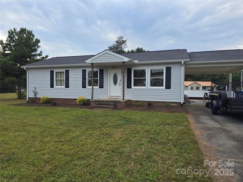 2363 Edna St, Catawba, NC, 28609-9302 | Card Image