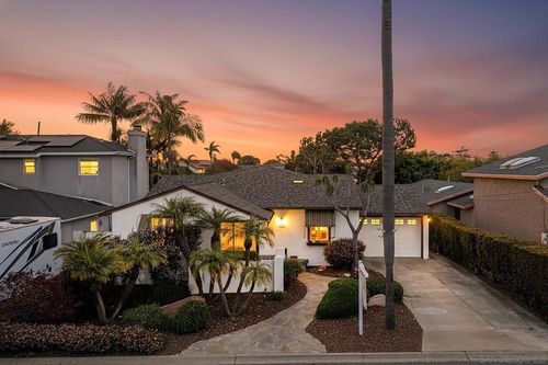 3728 Jennings St, San Diego, CA, 92106-2849 | Card Image