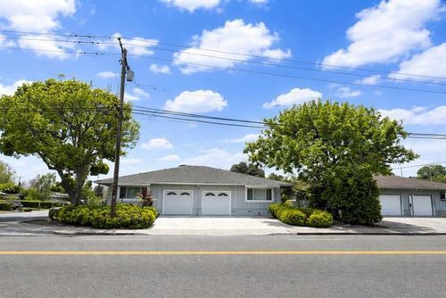 1090 White Dr, Santa Clara, CA, 95051 | Card Image