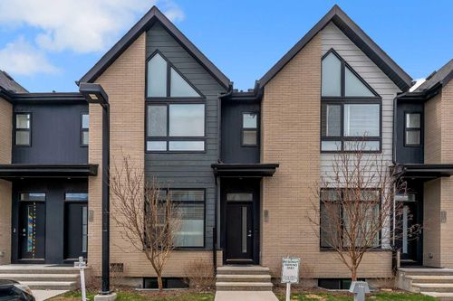 136 Sage Meadows Gdns Nw, Calgary, AB, T3P1K2 | Card Image