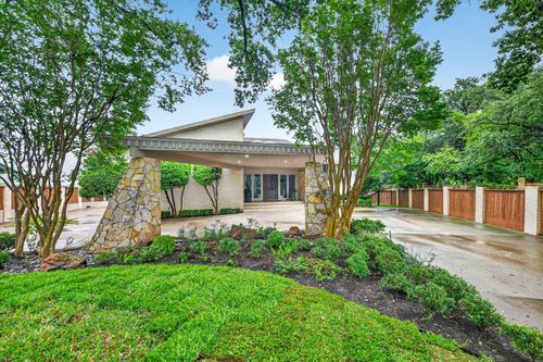 4 Lombardy Ct, Benbrook, TX, 76132-1010 | Card Image