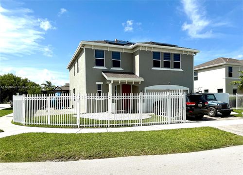 13321 Sw 274th Ter, Homestead, FL, 33032-8589 | Card Image