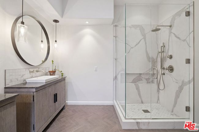 5565 Eagle Point Cir, House other with 4 bedrooms, 3 bathrooms and 3 parking in Westlake Village CA | Image 44