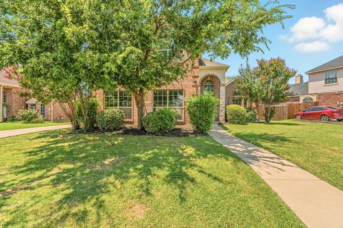 307 Forestridge Dr, Mansfield, TX, 76063-7589 | Card Image