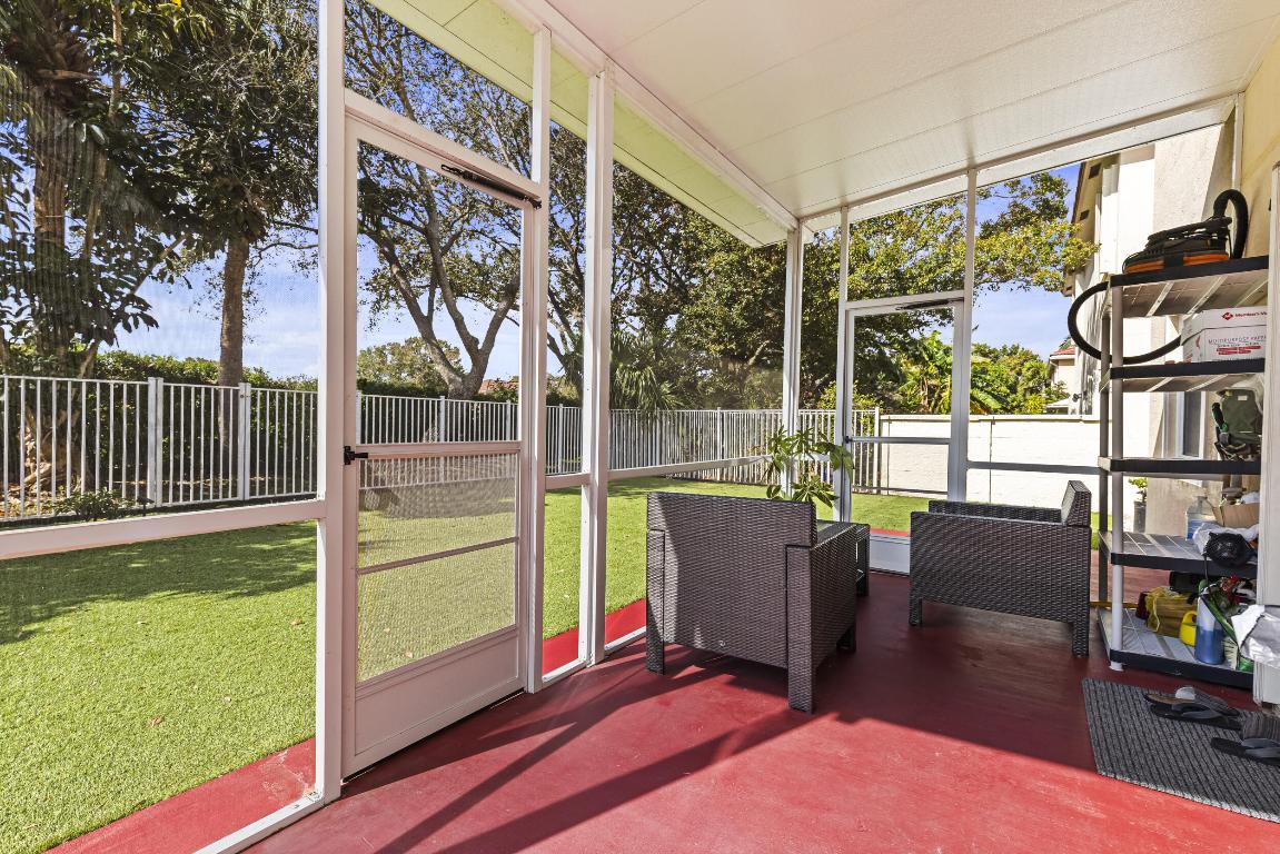 Residential in Lake Worth 5