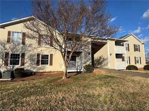 c-5521 Hornaday Road, Greensboro, NC, 27409 | Card Image